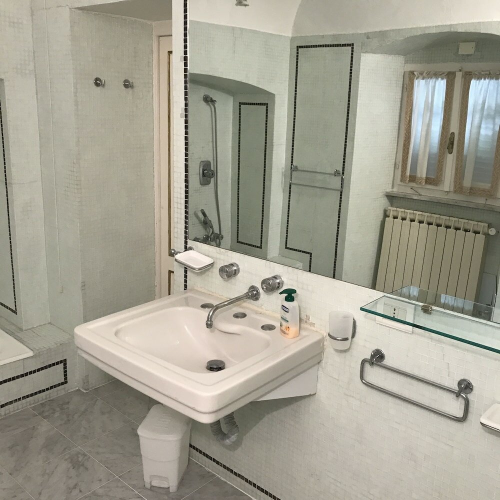 Фото Villa Shelley Boutique Hotel