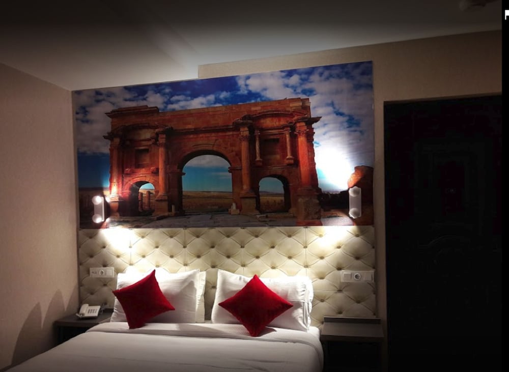 Фото Hotel Timgad