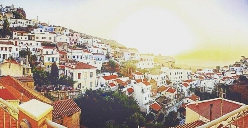 Фото Vourkari Village