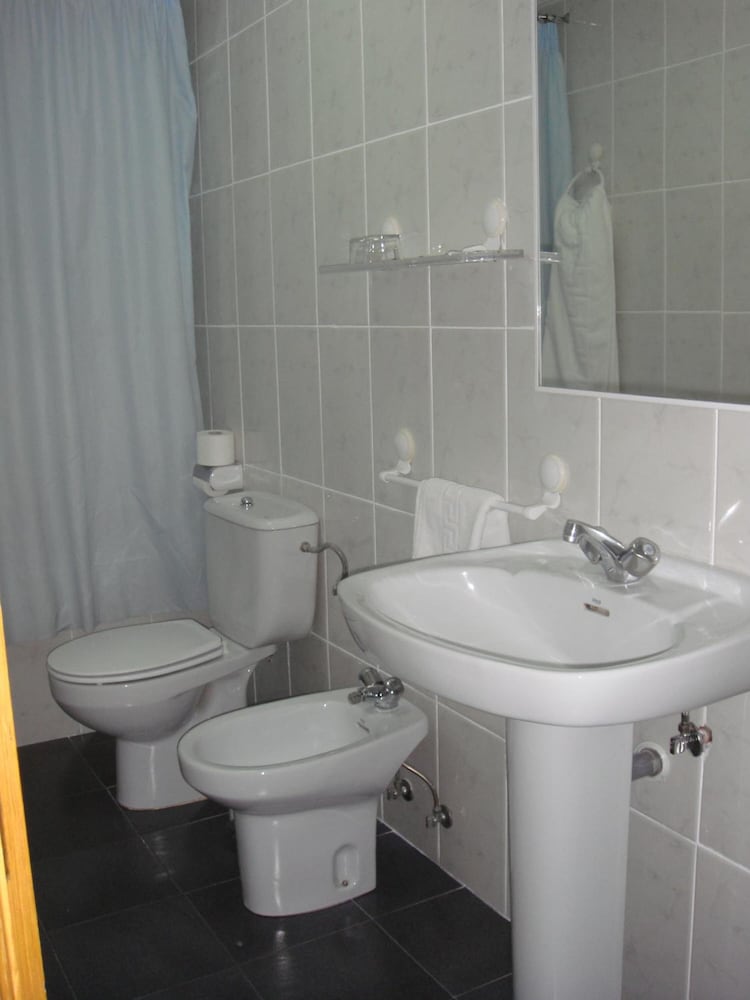 Фото Hostal Serpol