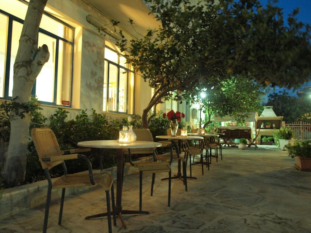 Фото Отель Serifos Beach