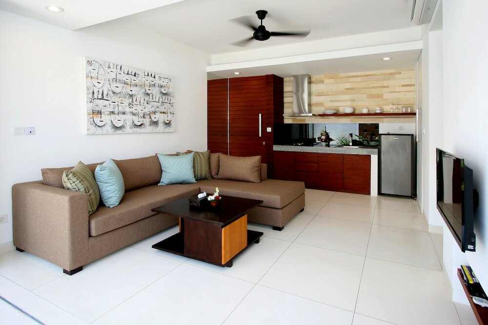 Фото Smart Comfort Apartments Batu Jimbar