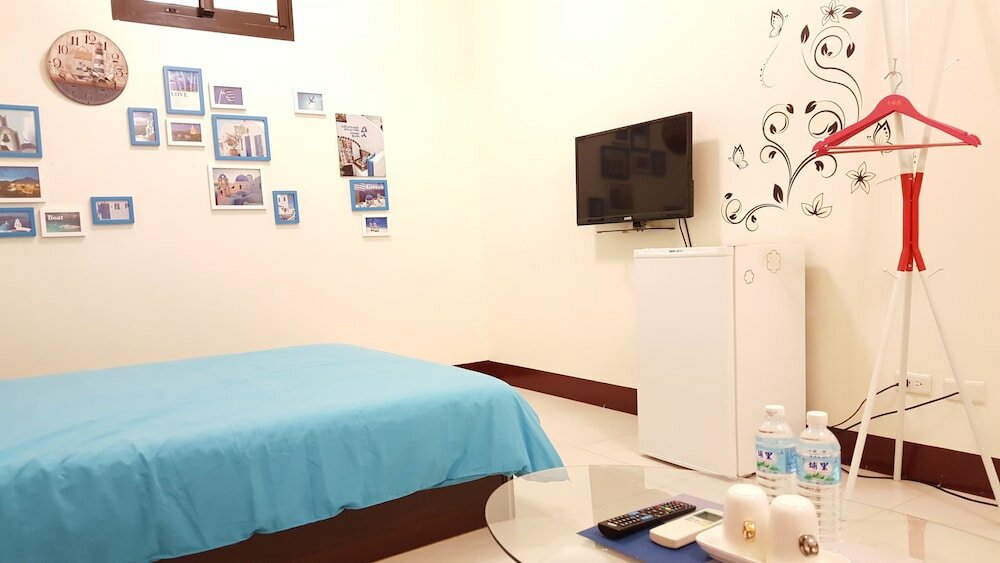 Фото Small Wide Home