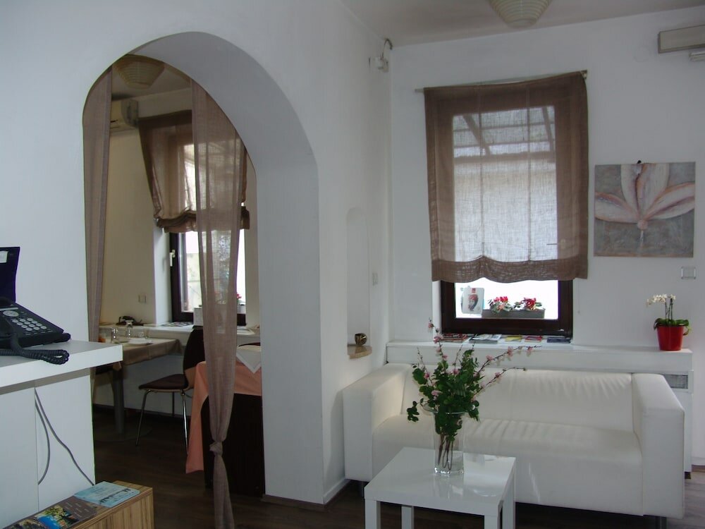 Фото Отель Maksimir