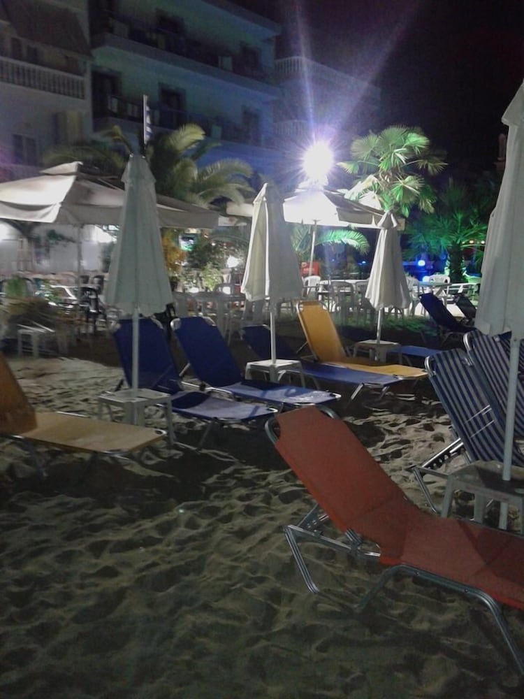 Фото Hotel Zografos