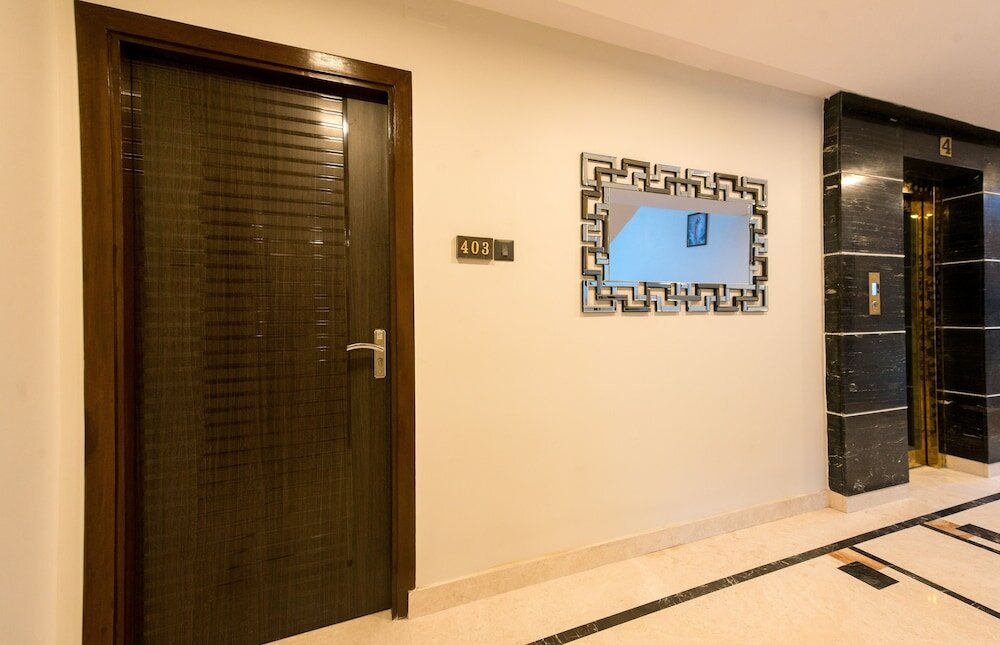 Фото Treebo Trend Orion Sapphire