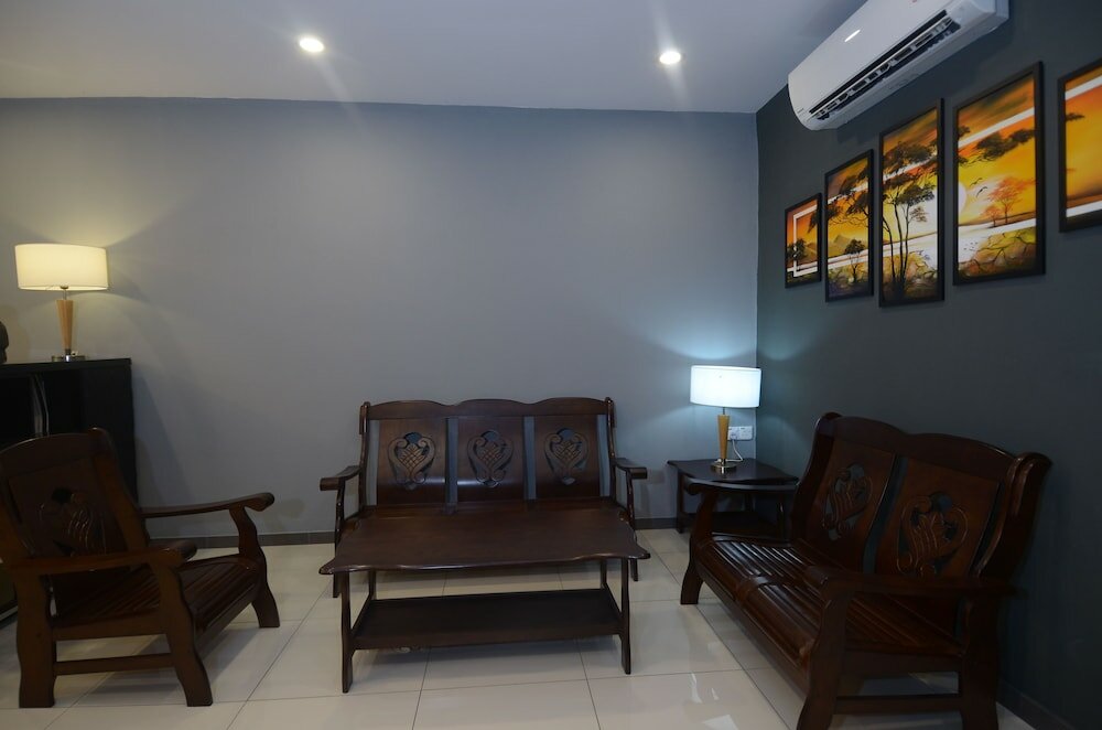 Фото Kuok Pin Hotel