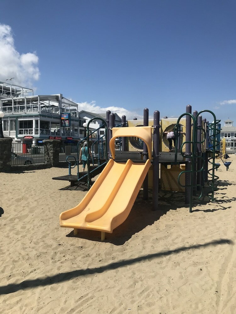 Фото Sea Spray Condo