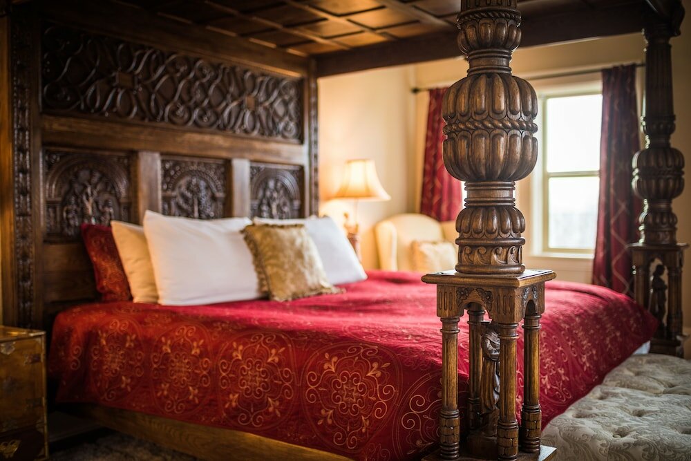 Фото Dashwood Manor Seaside Bed & Breakfast