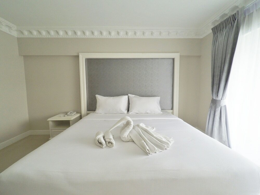 Фото Romance Hotel Sukhumvit 97