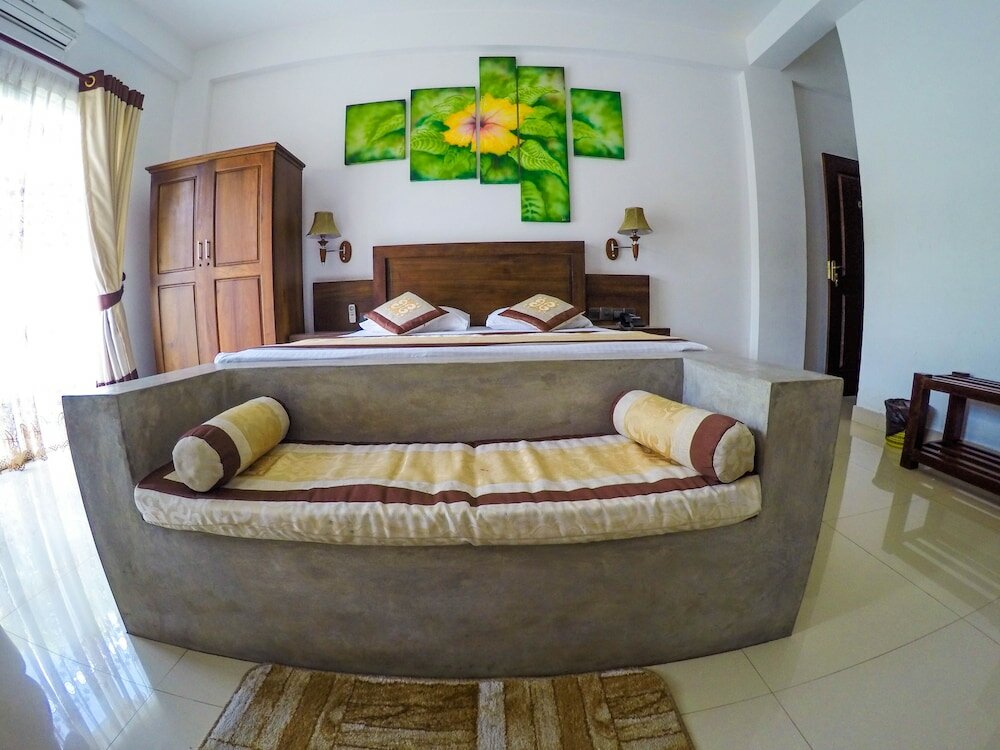 Фото Hotel Sunrich Kandy