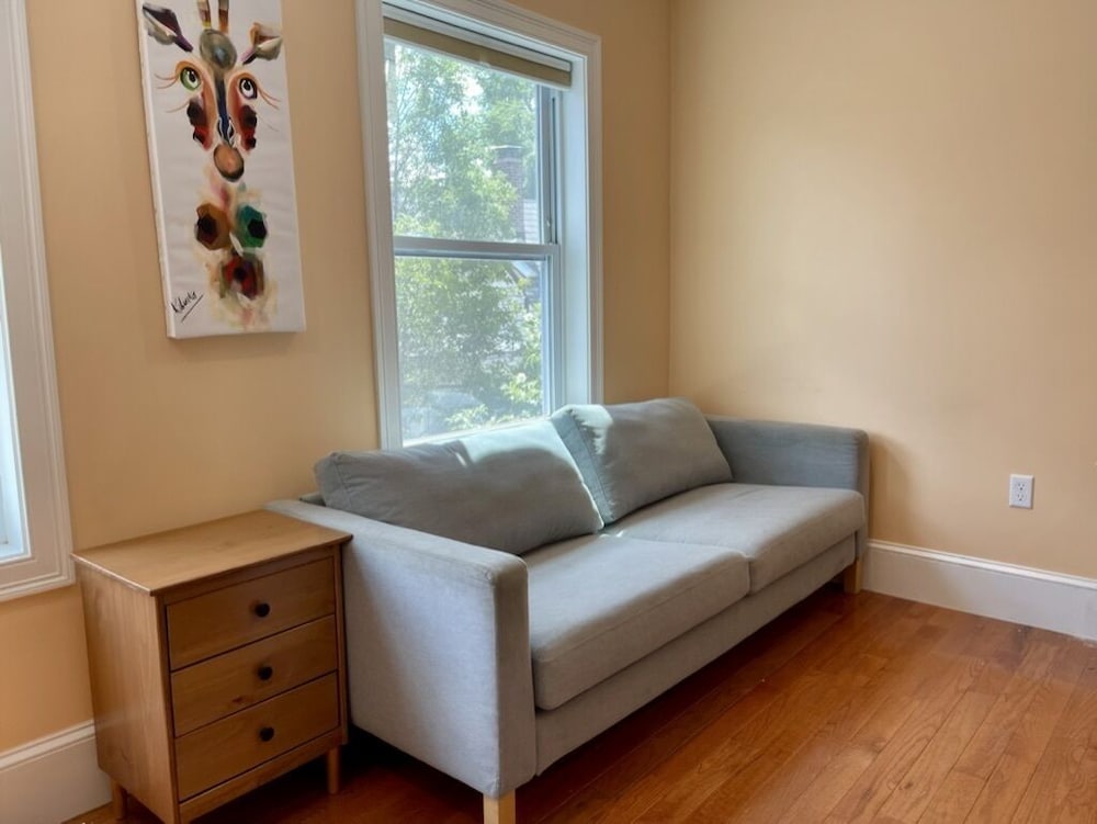 Фото Chez Pat in Cambridge