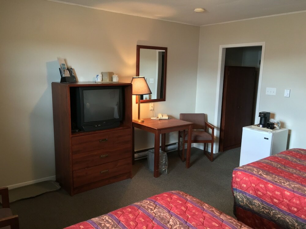 Фото Fairway Inn