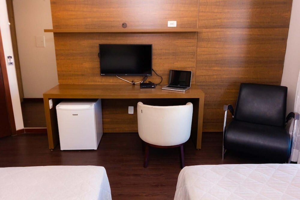 Фото Kennedy Slim Hotel