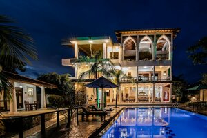 Fort Edge Retreat (-), hotel