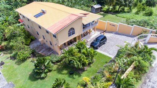 Гостиница ClarenceVille Villa Apartments в Гренаде