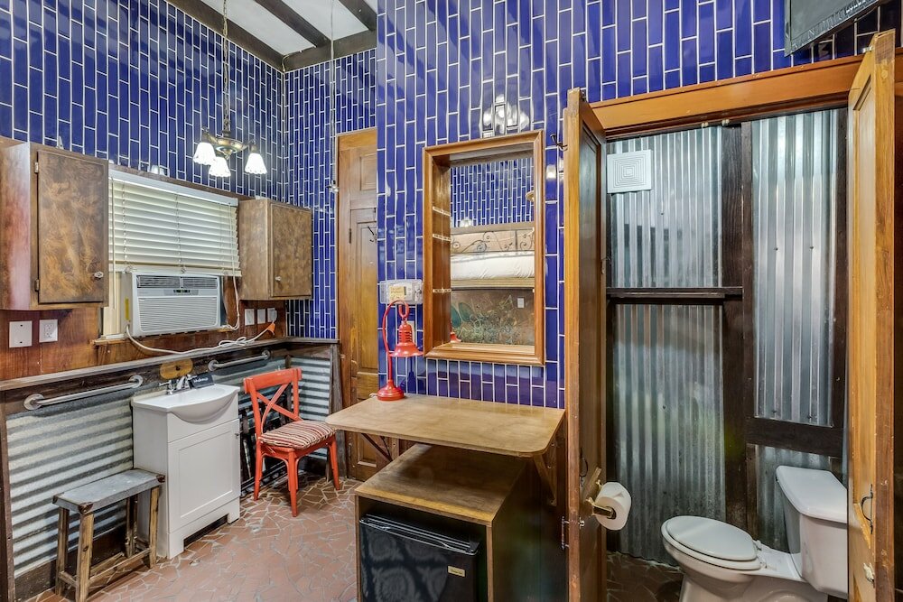 Фото Royal Barracks Guest House