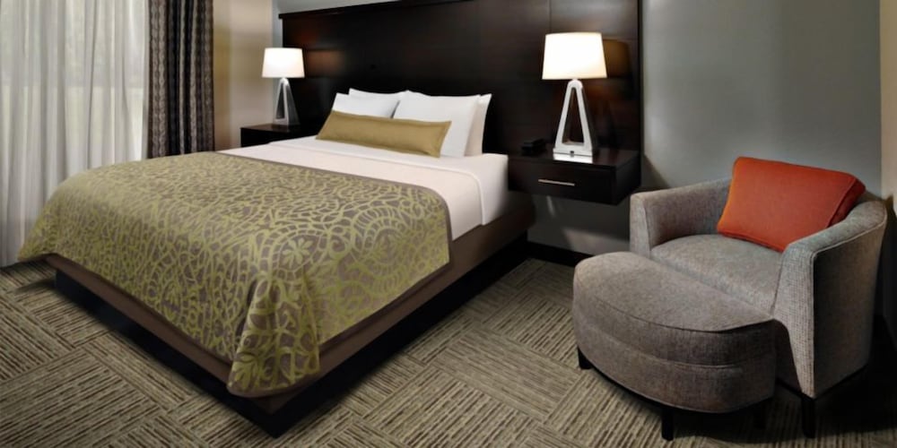 Фото Staybridge Suites Plano - The Colony, an Ihg Hotel
