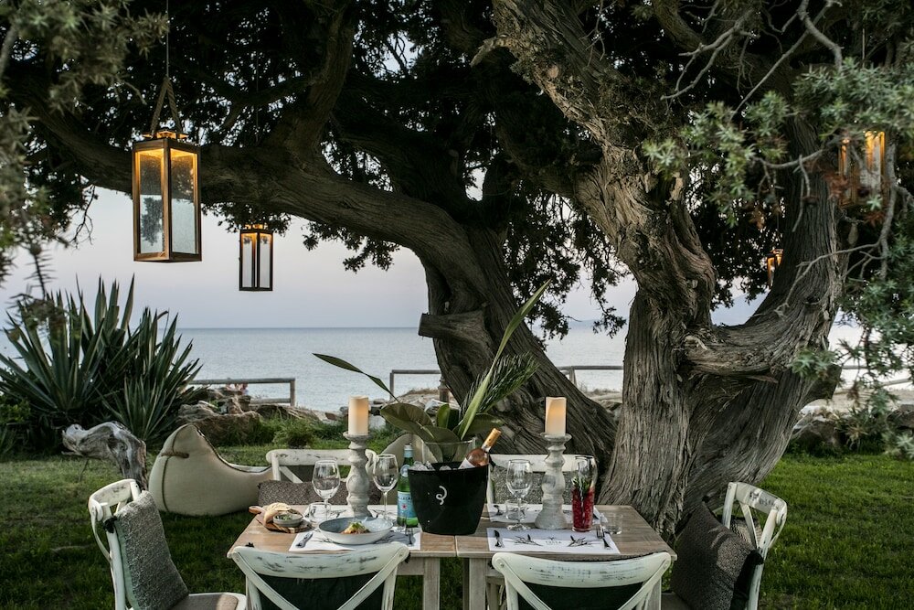 Фото Athina Studios & Suites