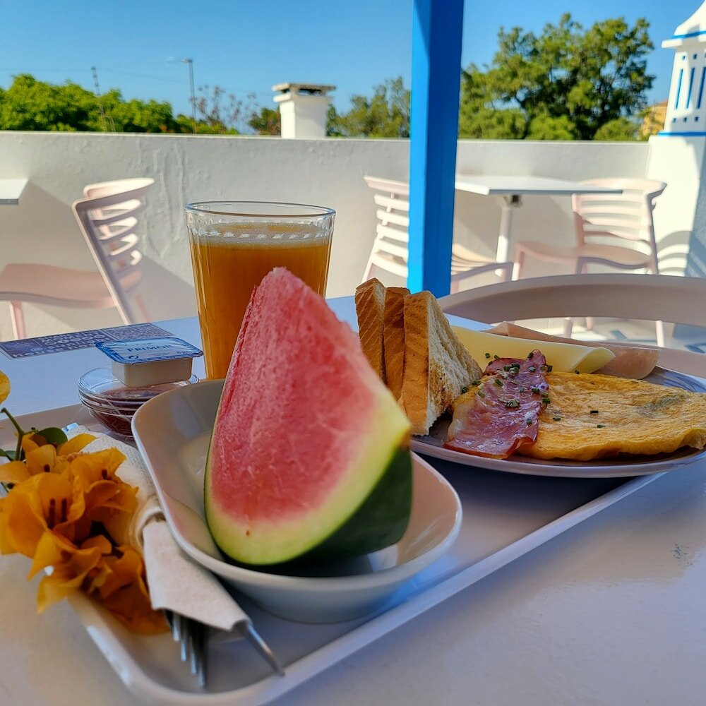 Фото Sunlight House