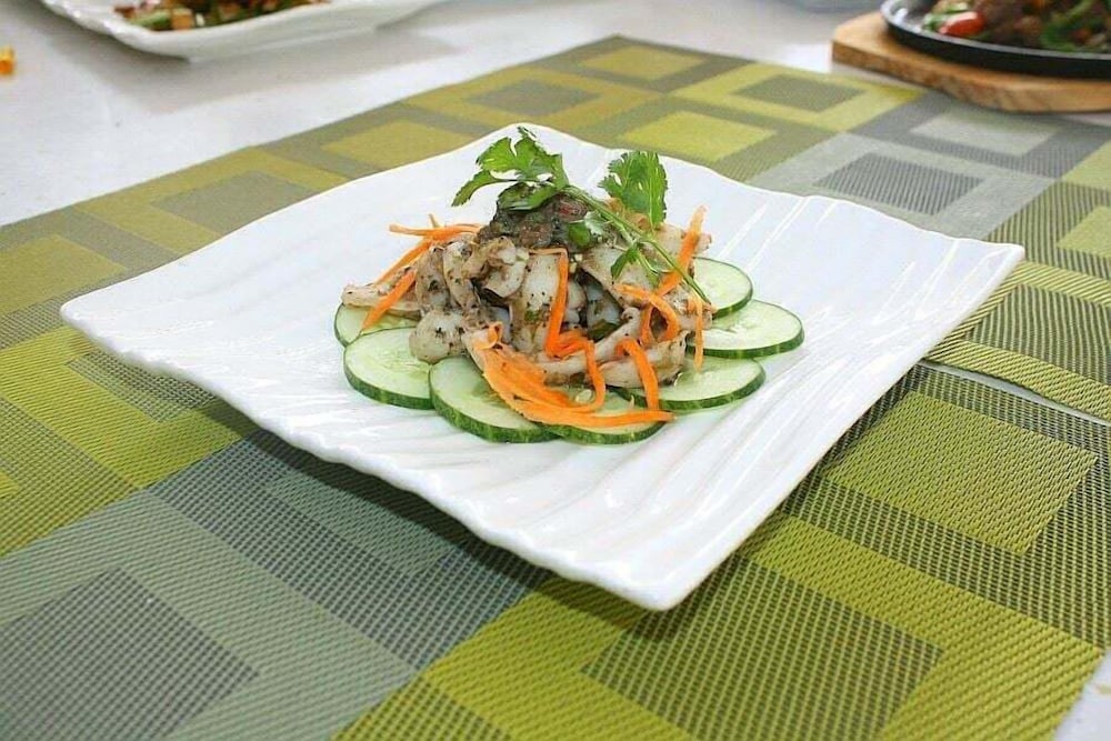 Фото Mount Inle Hotel & Resorts