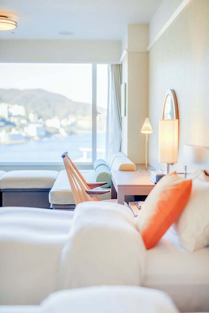 Фото Atami Korakuen Hotel