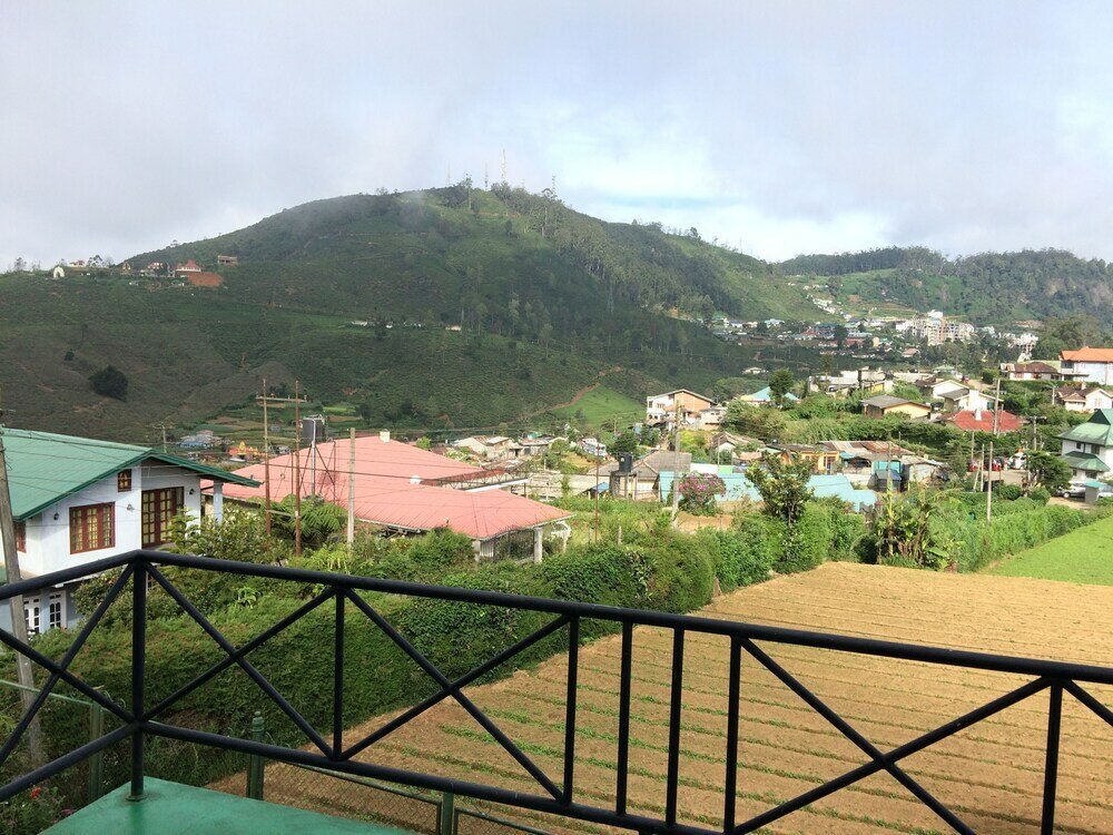 Фото Binota Hotel