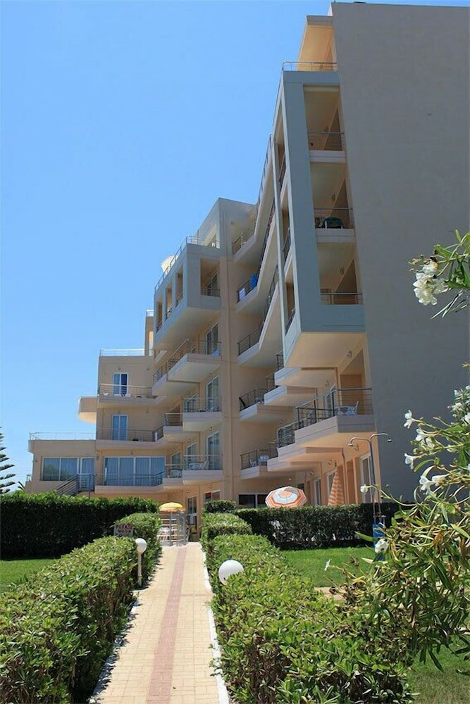 Фото Hotel Christina