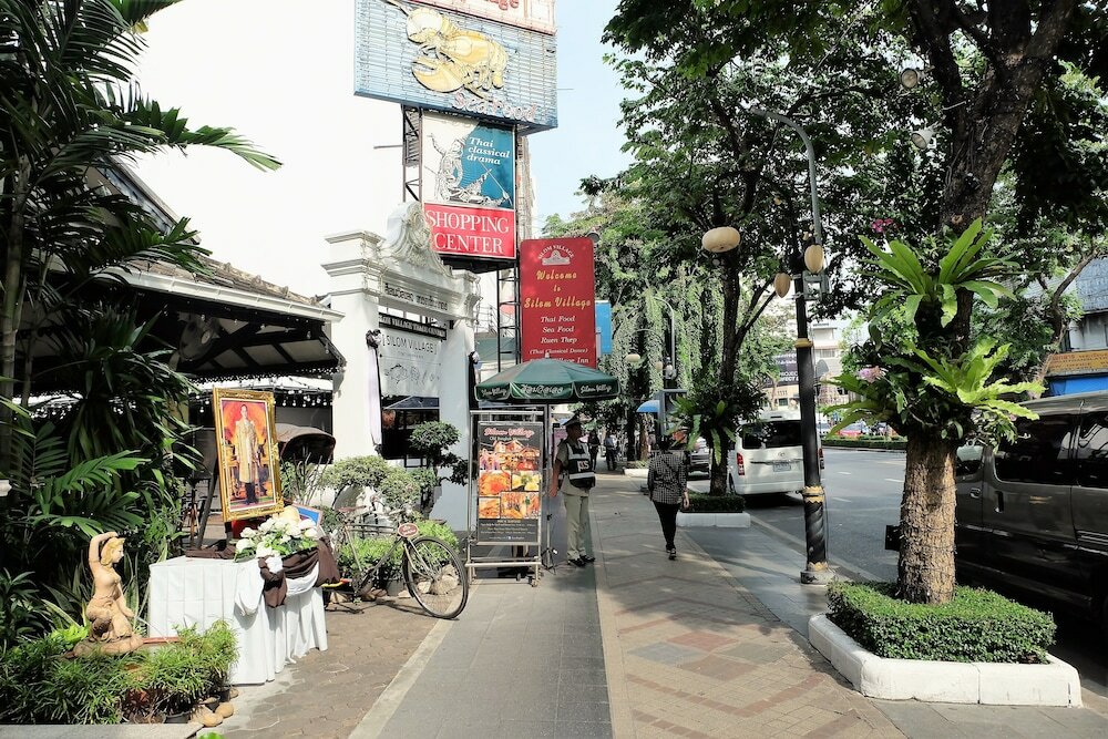 Фото Silom Village Inn