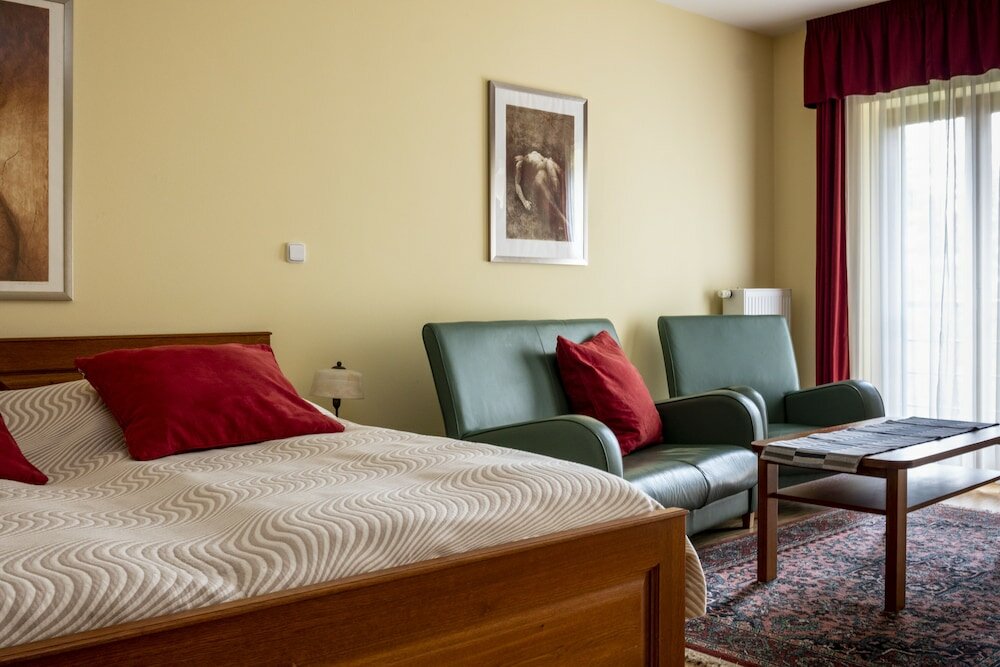 Фото Hotel Pavilon