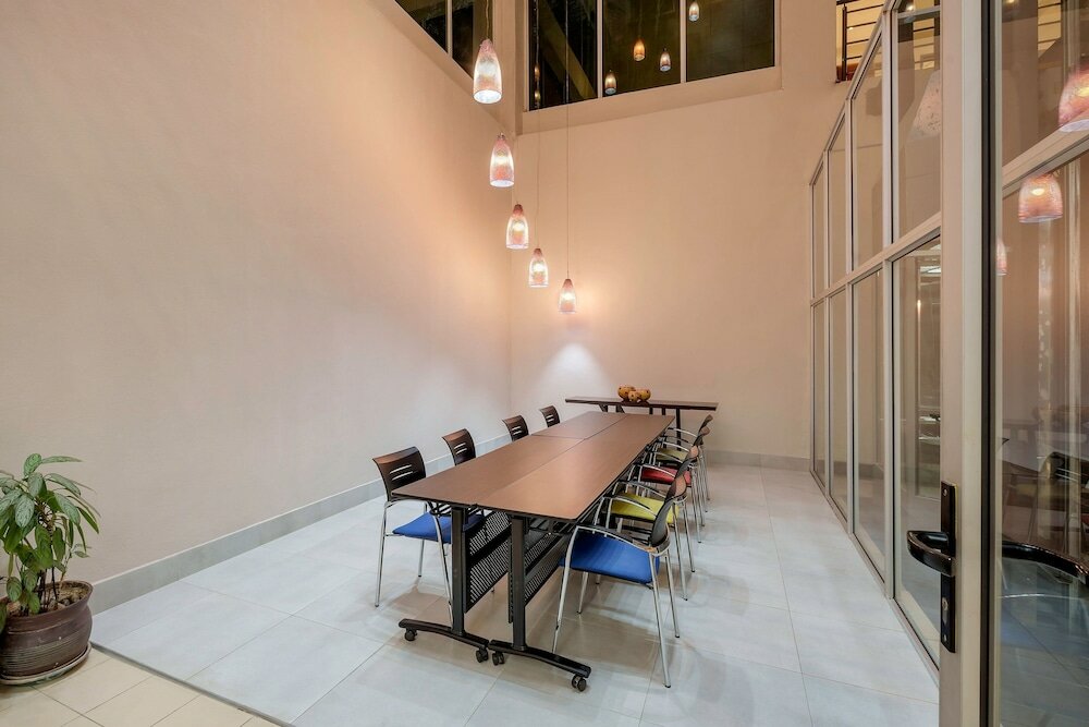 Фото Protea Hotel by Marriott Lusaka