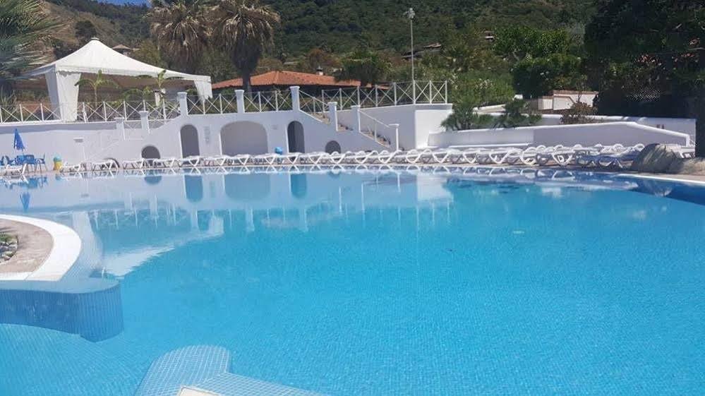 Фото Cala Petrosa Resort