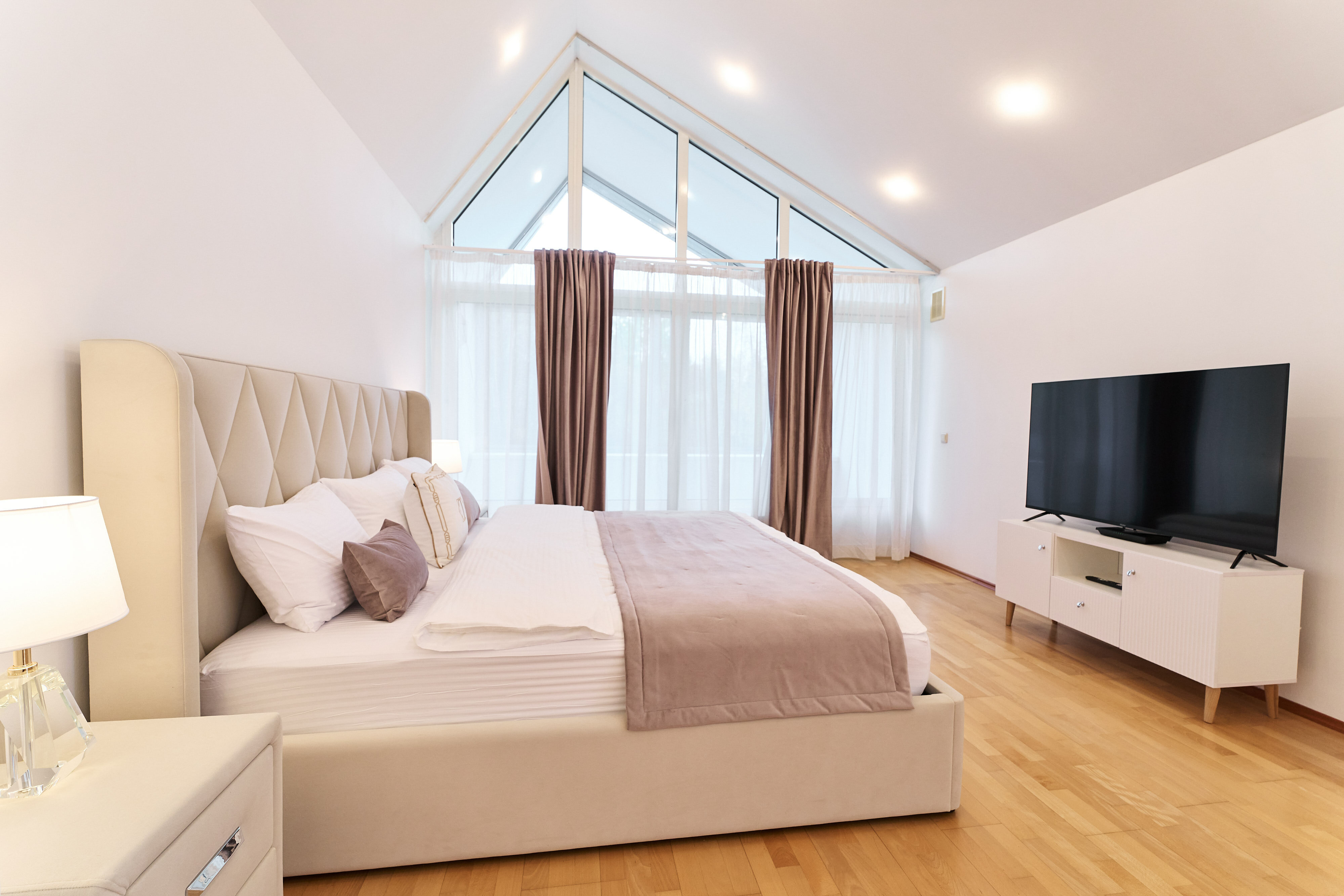 Фото White Luxe Villa