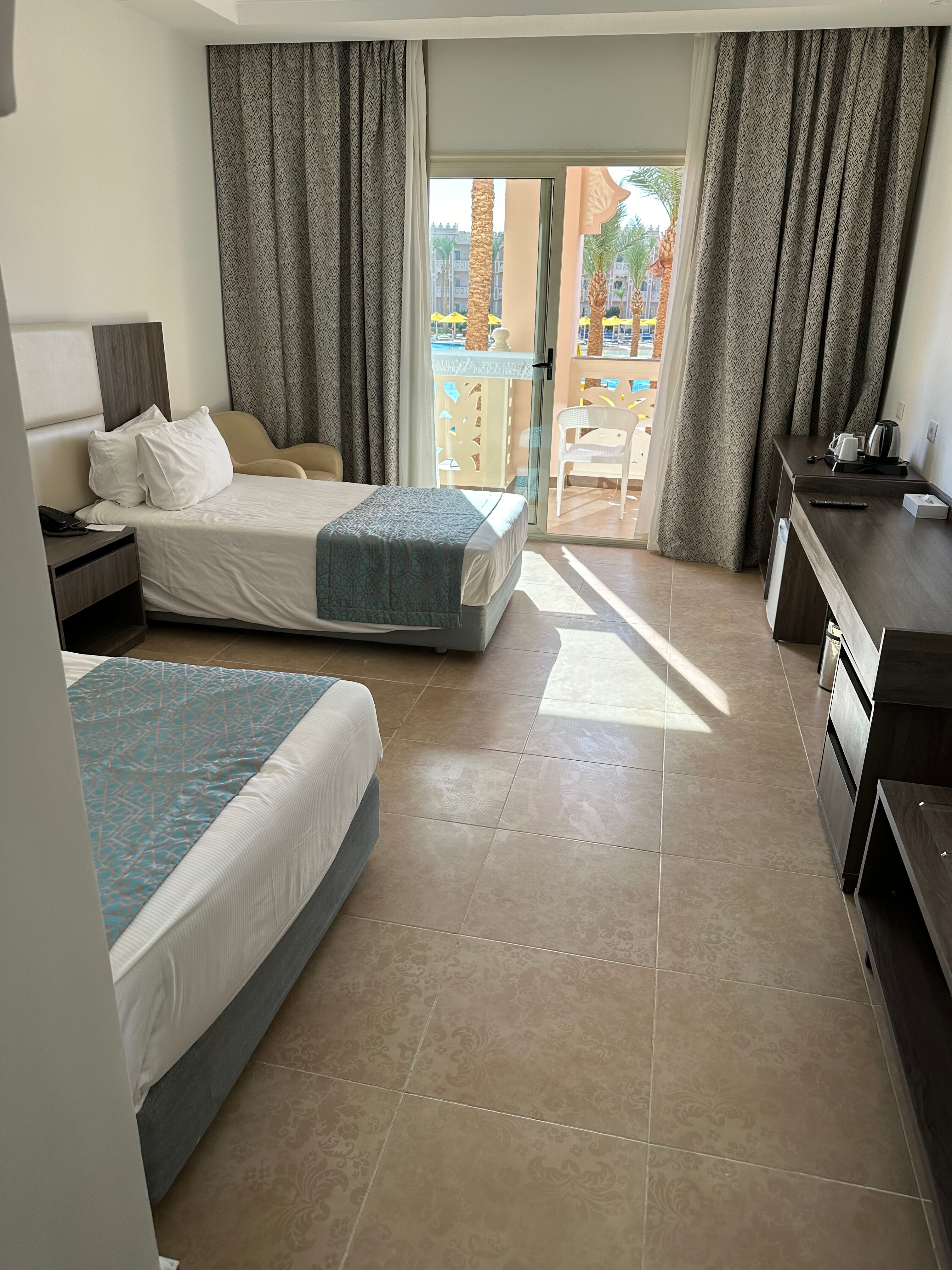 Фото 121406058196