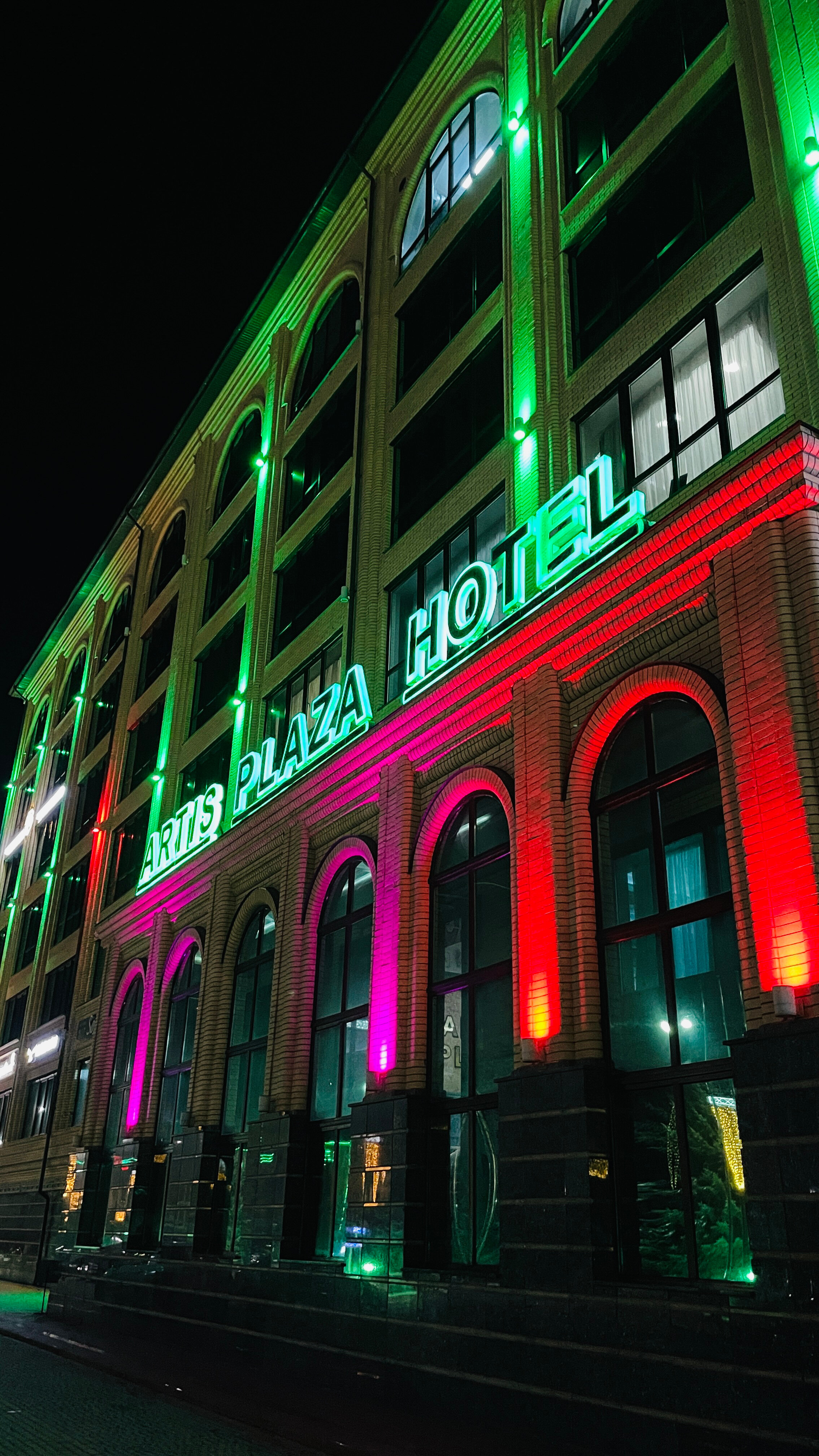 Фото отеля 3