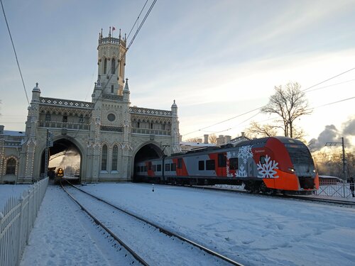 Ақшақар және жеті ергежейлі секс мультфильмін онлайн көріңіз