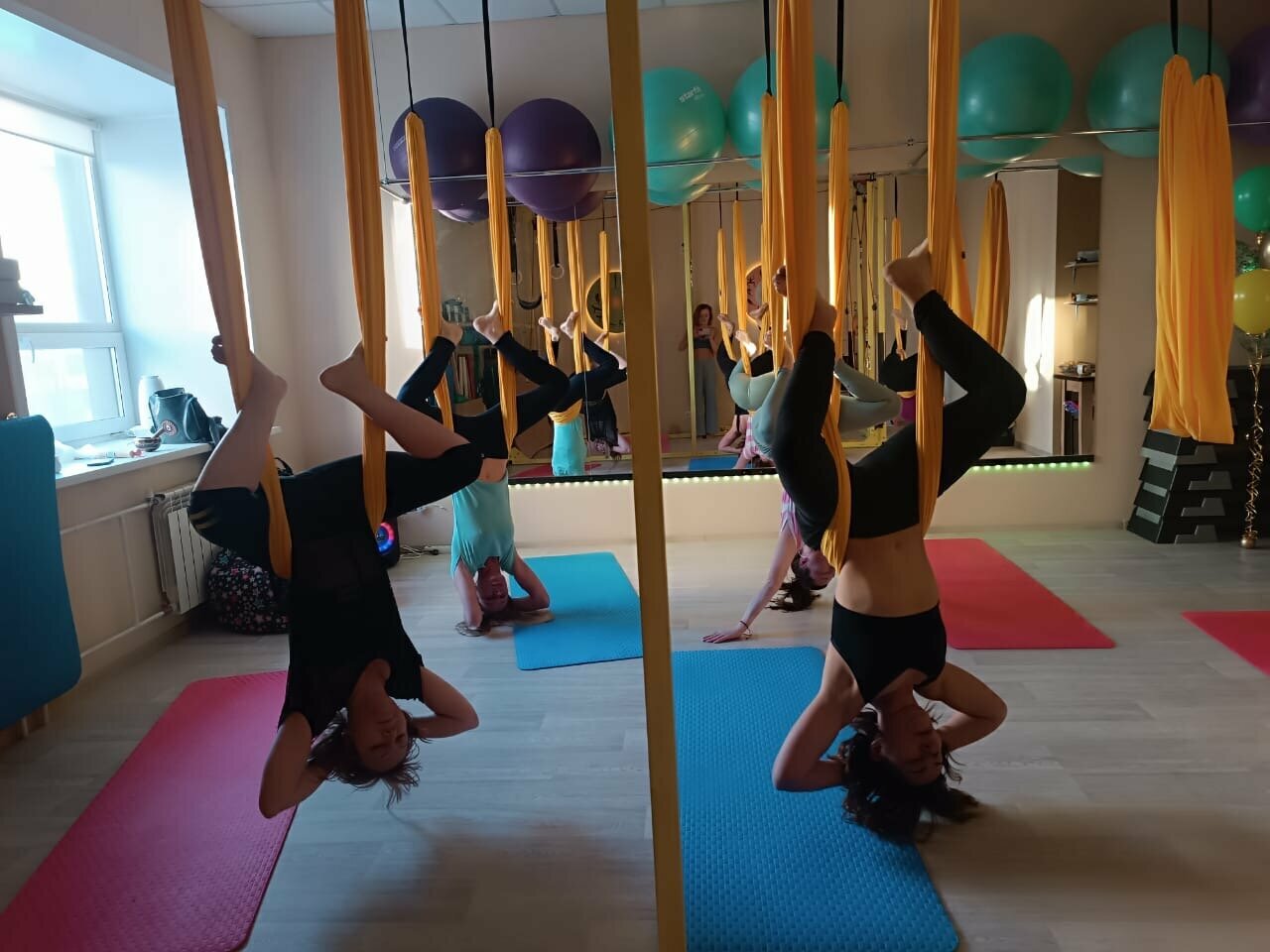 «Куда сходить на занятие по йоге в Барнауле» фото материала