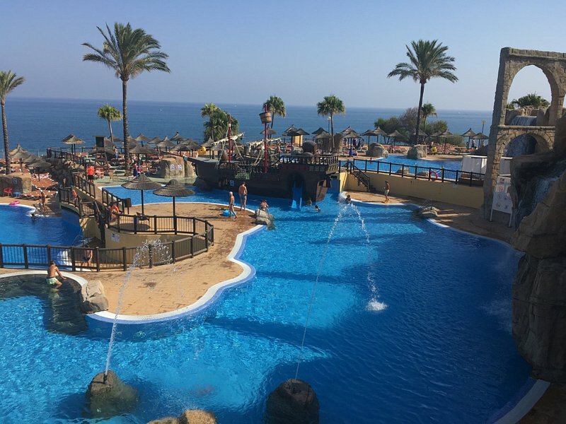 Фото Holiday World Polynesia Hotel