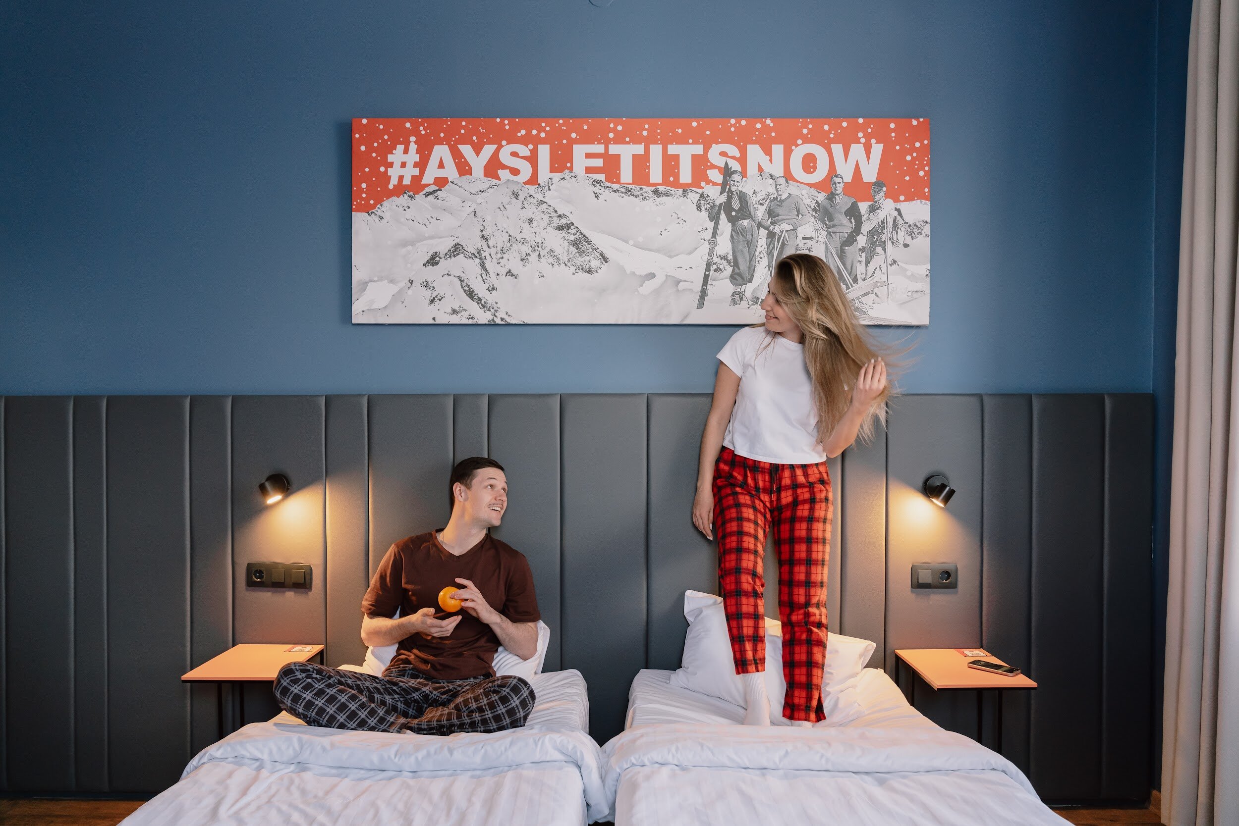 Фото Ays Let IT Snow