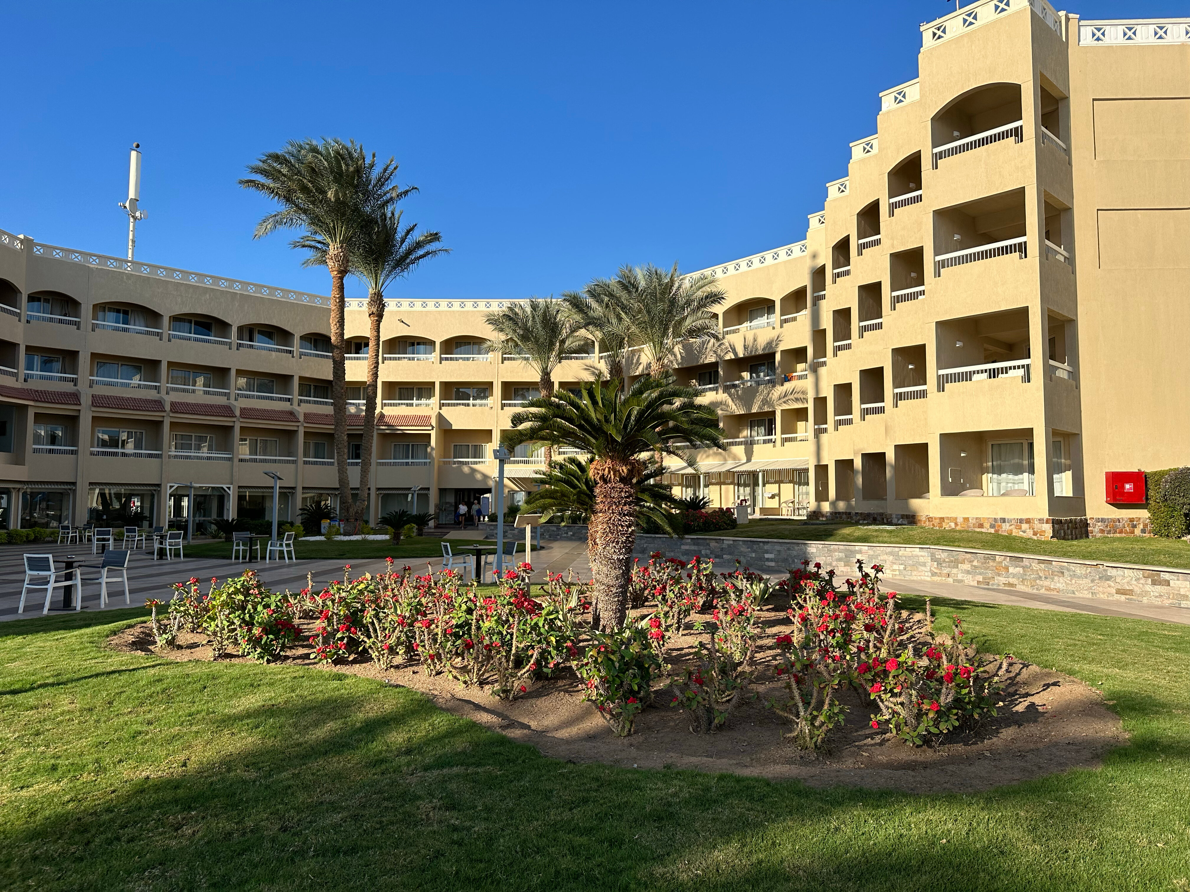 Фото отеля 4