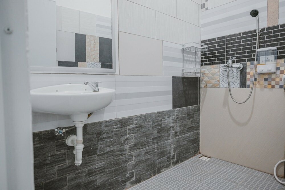 Фото RedDoorz @ Beringin Jambi