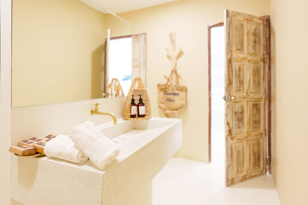 Фото Elephant Beach Club & Resort