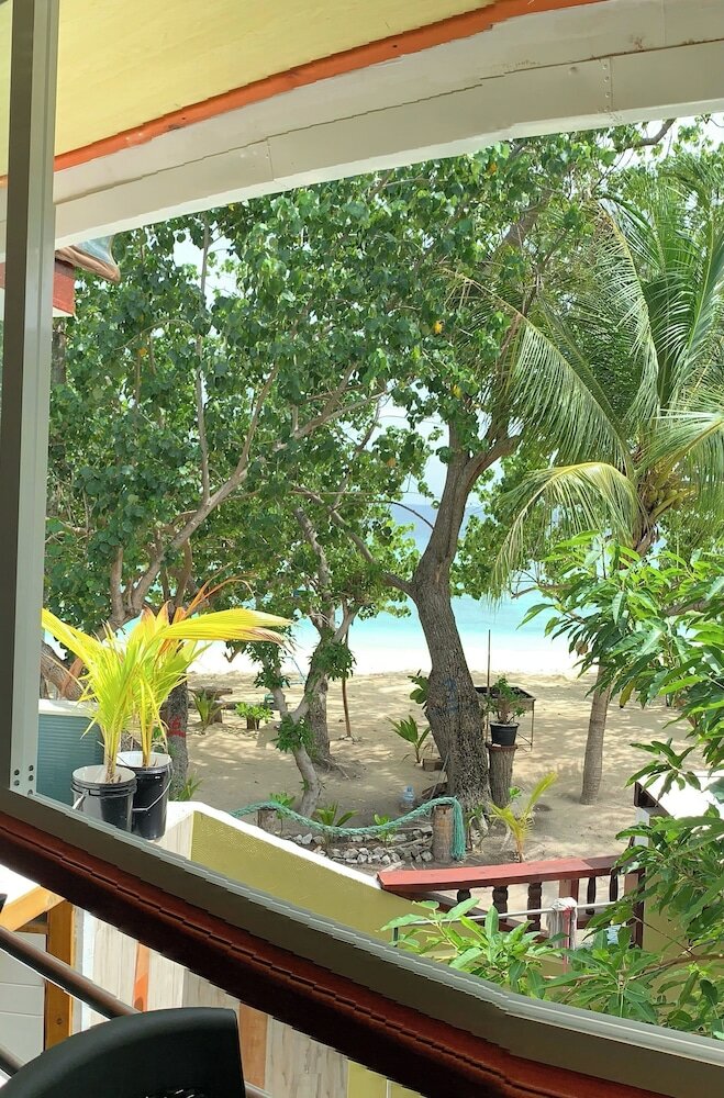 Фото Dhamana Beach