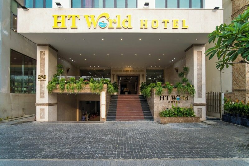 Гостиница Ht World Hotel в Дананге