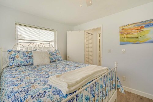 Гостиница Cape Coral Vacation Home w Private Pool + Lanai! в Форте Майерсе