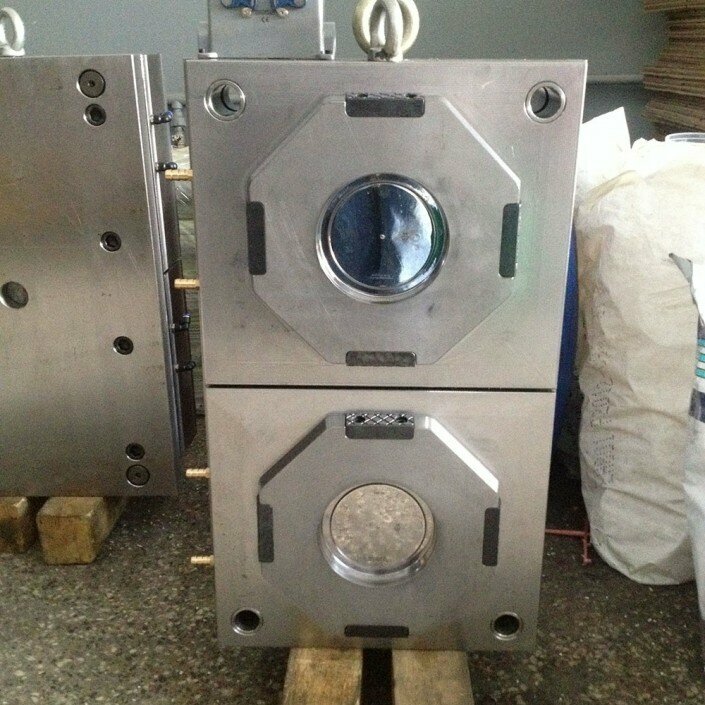 معدات صناعية Okcu Mould & Mould Manufacturing and Injection ، اسطنبول، صورة