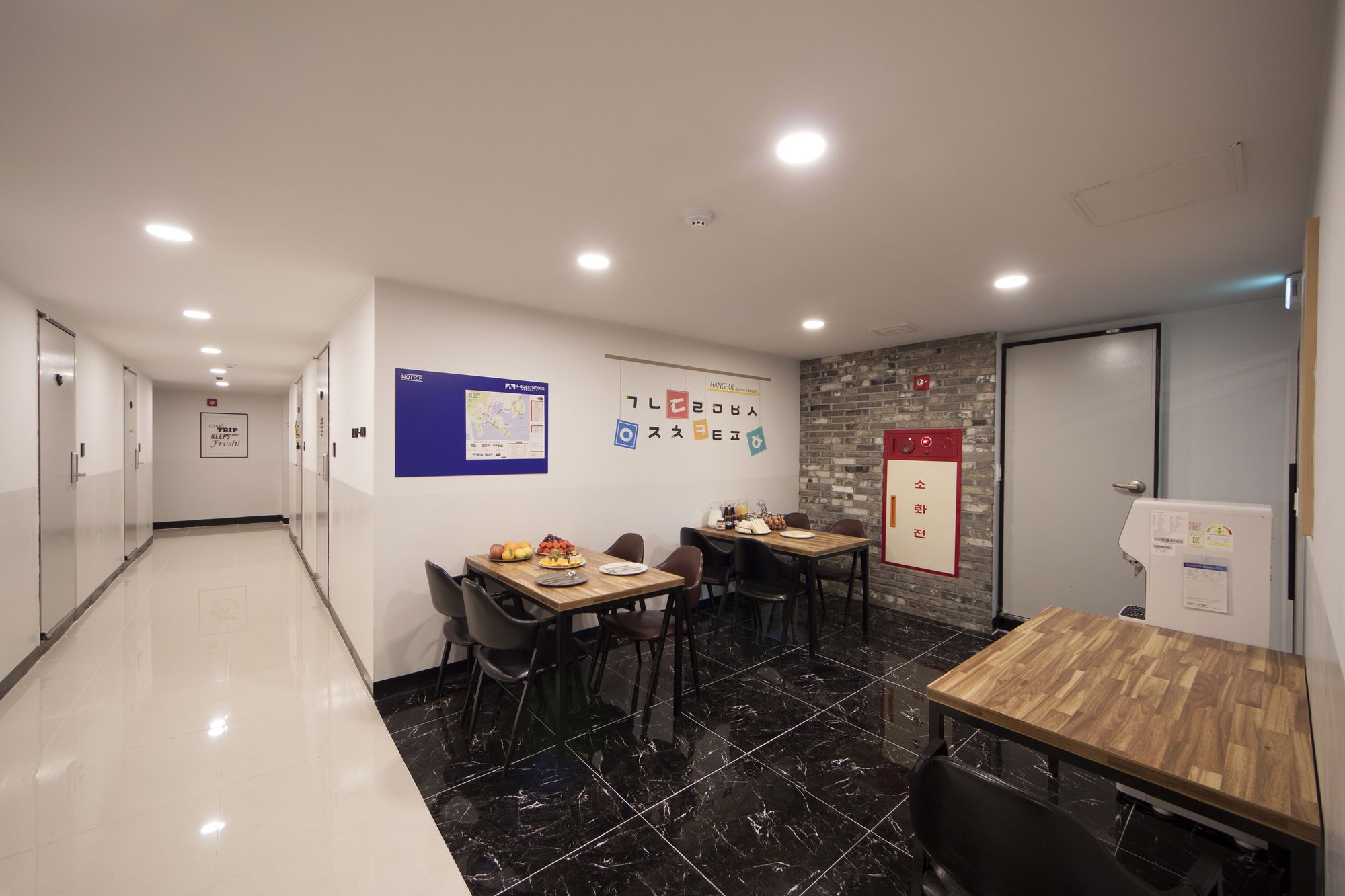 Фото K-Guesthouse Haeundae 1