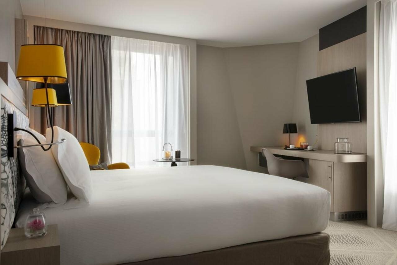 Фото Hilton Garden Inn Massy