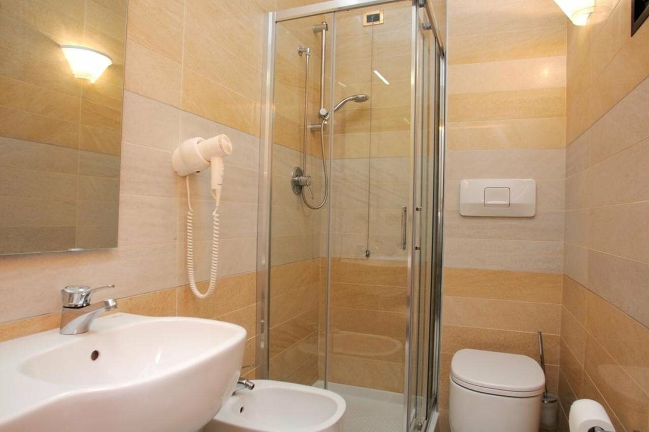 Фото Hotel Astra Ferrara