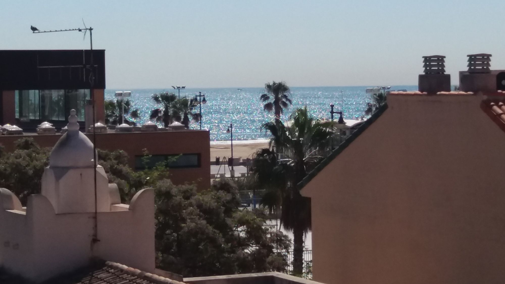 Фото Apartmentsuitespain Beach Economy